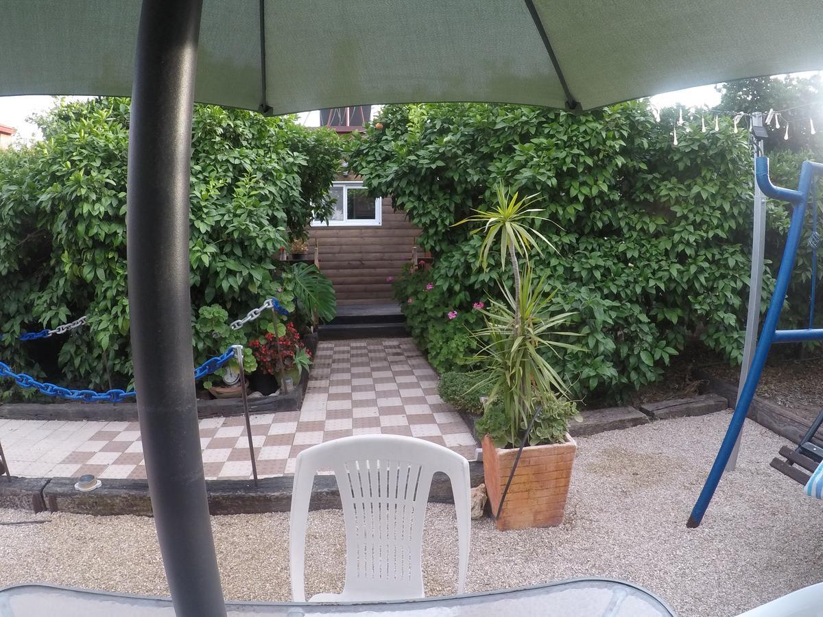 Asbn Magic Garden Villa อักโก ภายนอก รูปภาพ